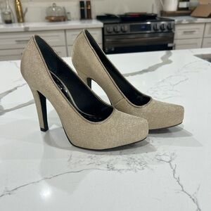 Gianni Bini Shimmering Beige Heels
